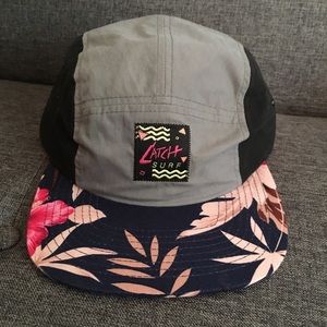 Isla camper catch surf hat